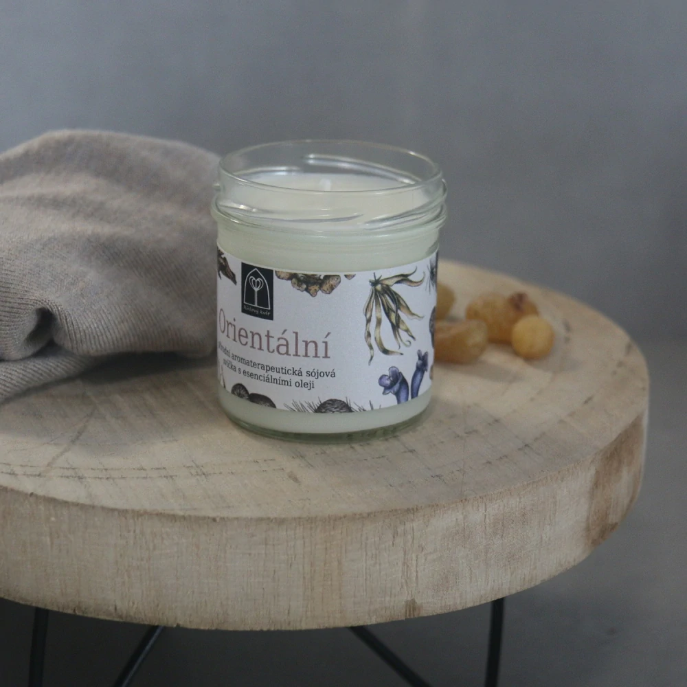 Aromaterapeutická sójová svíčka "Orientální" 120 g