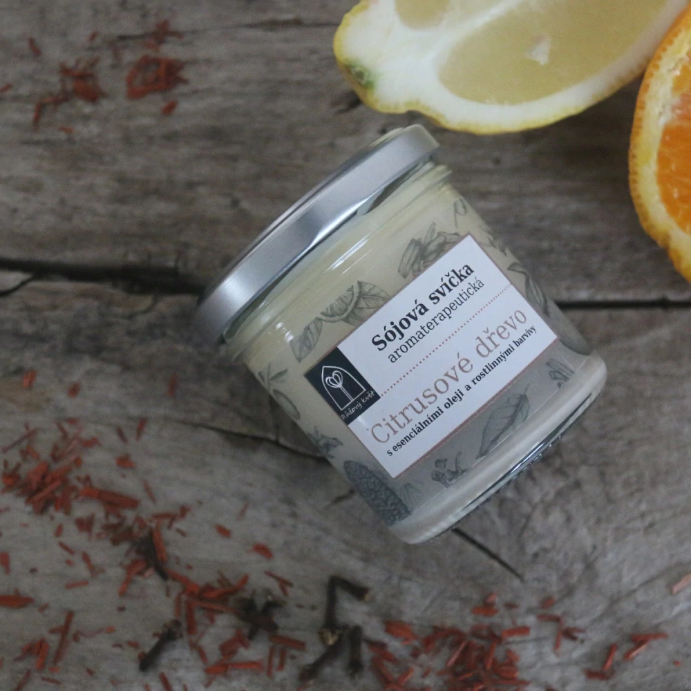 Aromaterapeutická sójová svíčka "Citrusové dřevo" 120 g