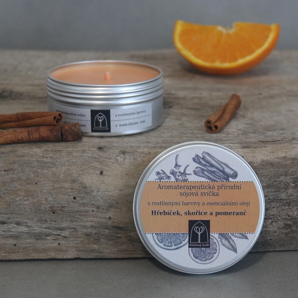 Aromaterapeutická sójová svíčka Hřebíček, skořice a pomeranč 145 g
