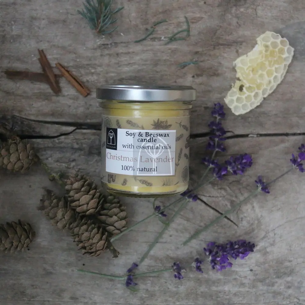 Aromaterapeutická svíčka "Vánoční levandule / Christmas Lavender" 120 g