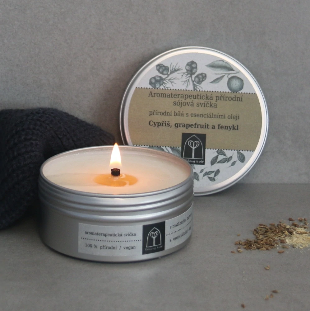 Aromaterapeutická sójová svíčka Cypřiš, grapefruit a fenykl 145 g