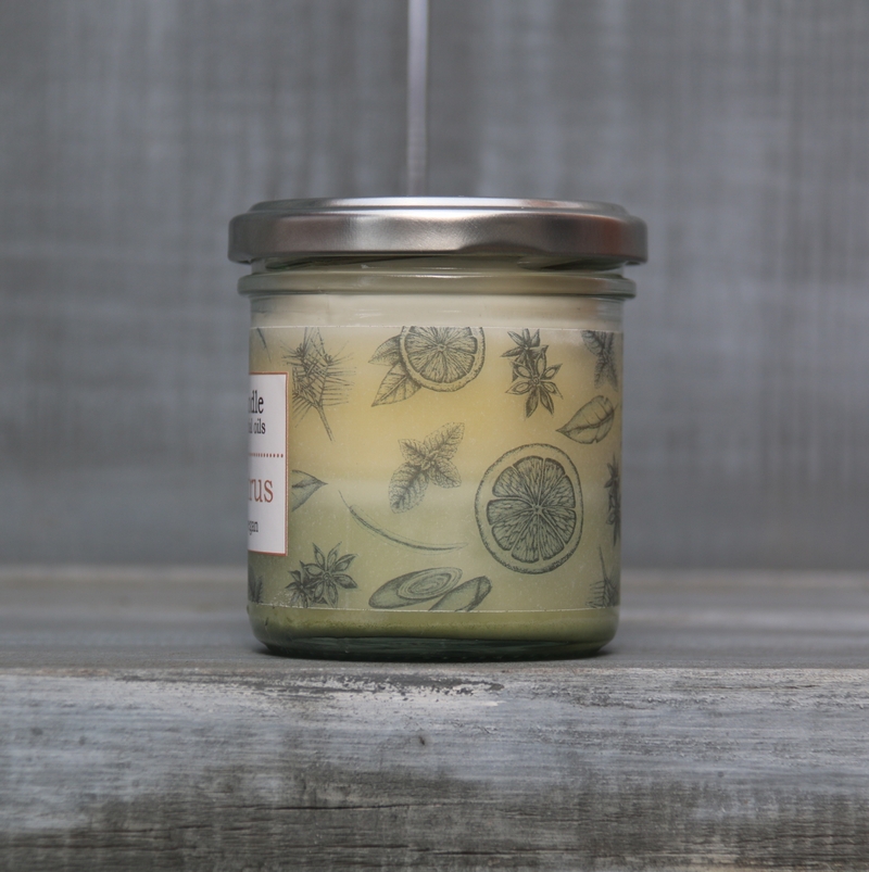 Aromaterapeutická sójová svíčka "Svěží citrus / Fresh Citrus" 120 g