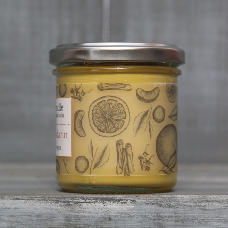 Aromaterapeutická sójová svíčka "Mandarinka s kořením / Spiced Mandarin" 120 g